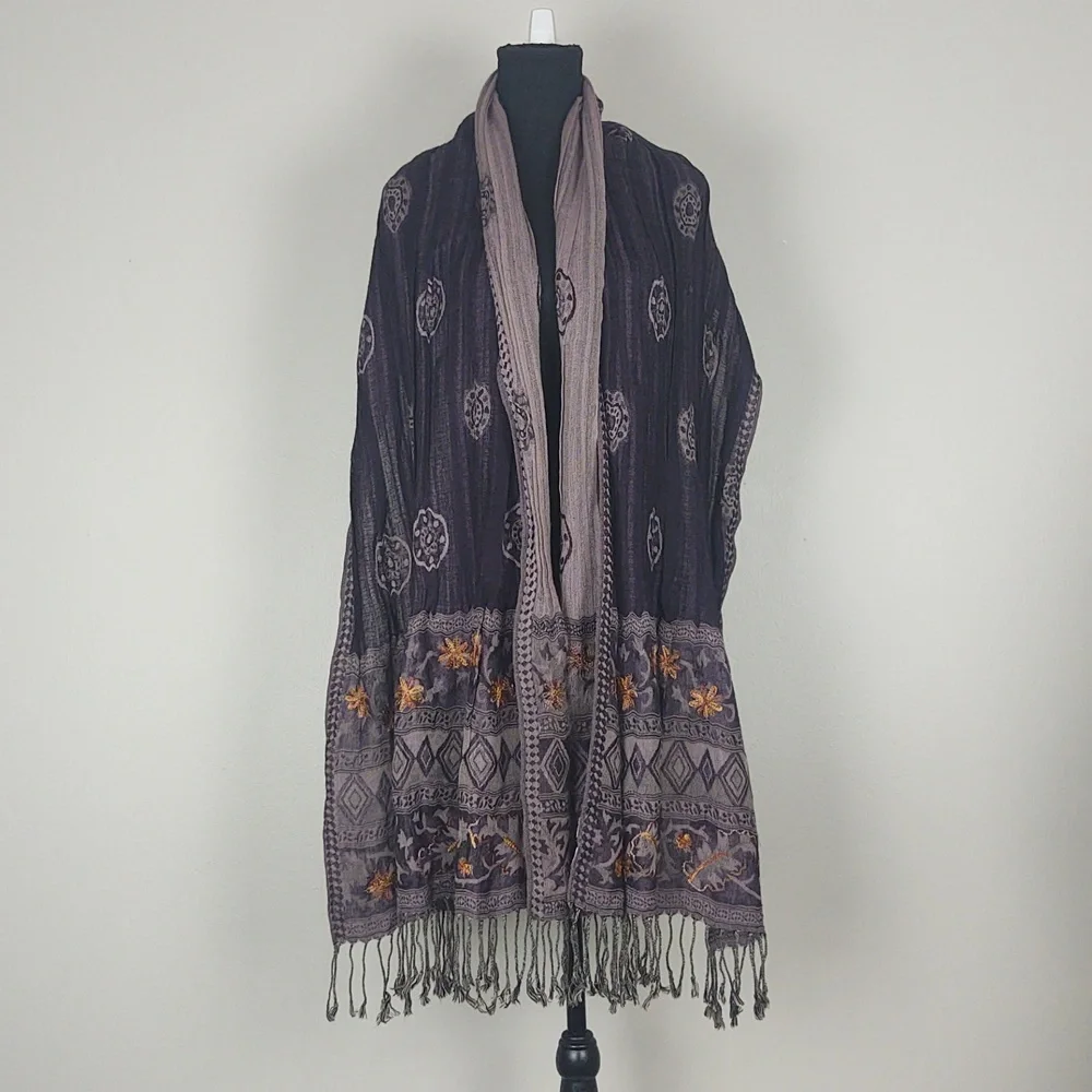 Eyeful boho embroidered